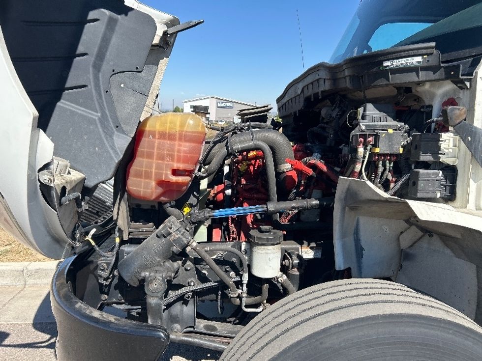 Medium Duty Box Truck-Light and Medium Duty Trucks-International-2022-MV607-Loveland-CO-121,566\n\t\tmiles-$ 91,000 - Image 23