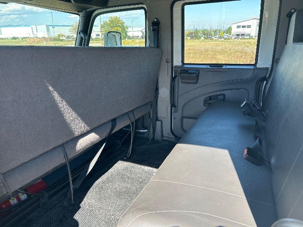 Medium Duty Box Truck-Light and Medium Duty Trucks-International-2022-MV607-Loveland-CO-121,566\n\t\tmiles-$ 91,000 - Image 24