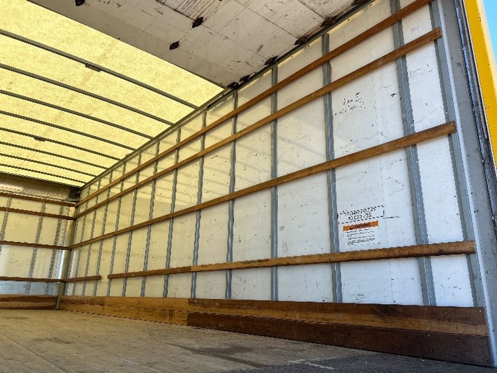 Medium Duty Box Truck-Light and Medium Duty Trucks-International-2022-MV607-Loveland-CO-233,164\n\t\tmiles-$ 40,500 - Image 12