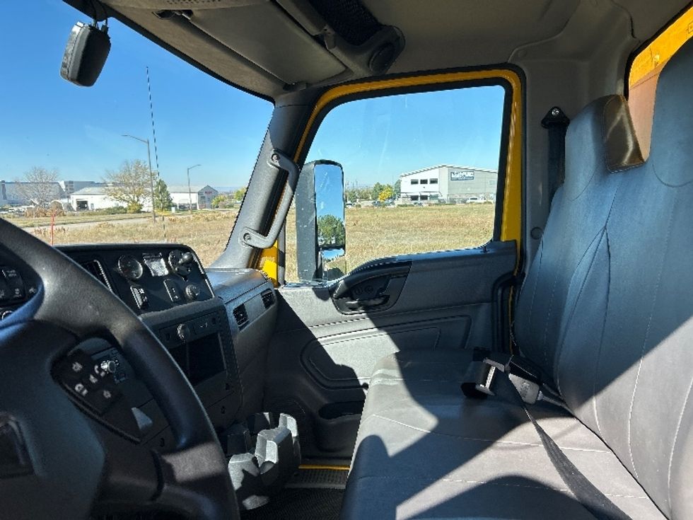 Medium Duty Box Truck-Light and Medium Duty Trucks-International-2022-MV607-Loveland-CO-233,164\n\t\tmiles-$ 40,500 - Image 19