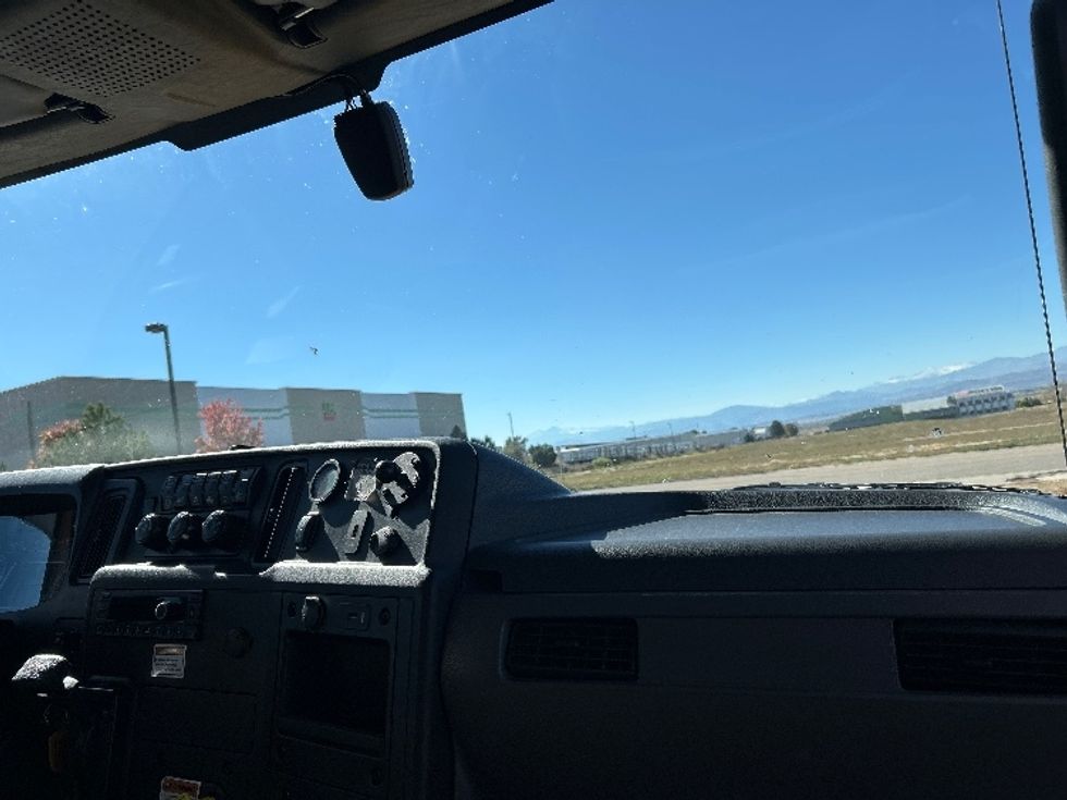 Medium Duty Box Truck-Light and Medium Duty Trucks-International-2022-MV607-Loveland-CO-233,164\n\t\tmiles-$ 40,500 - Image 21