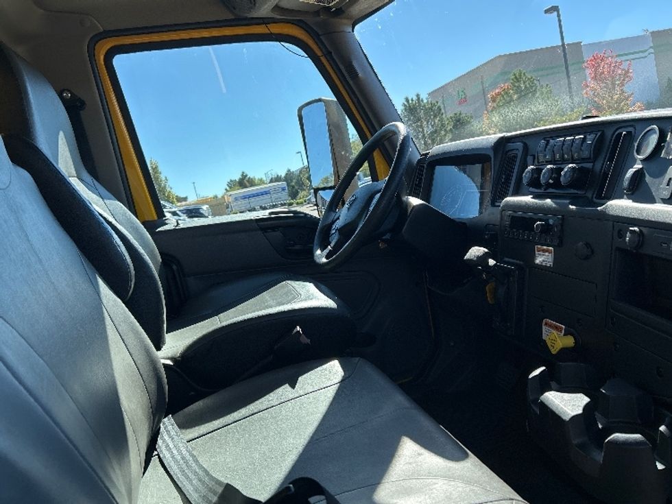Medium Duty Box Truck-Light and Medium Duty Trucks-International-2022-MV607-Loveland-CO-233,164\n\t\tmiles-$ 40,500 - Image 22