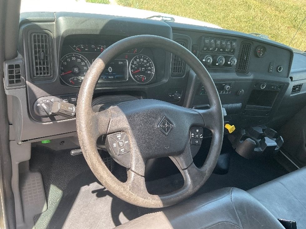 Medium Duty Box Truck-Light and Medium Duty Trucks-International-2022-MV607-Loveland-CO-290,906\n\t\tmiles-$ 40,000 - Image 17
