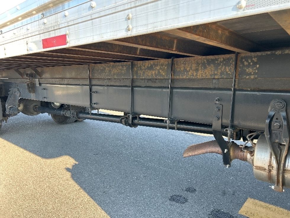 Medium Duty Box Truck-Light and Medium Duty Trucks-International-2022-MV607-Lowell-AR-140,061\n\t\tmiles-$ 68,000 - Image 13