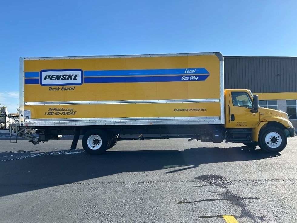 Medium Duty Box Truck-Light and Medium Duty Trucks-International-2022-MV607-Lowell-AR-237,884\n\t\tmiles-$ 45,750 - Image 15