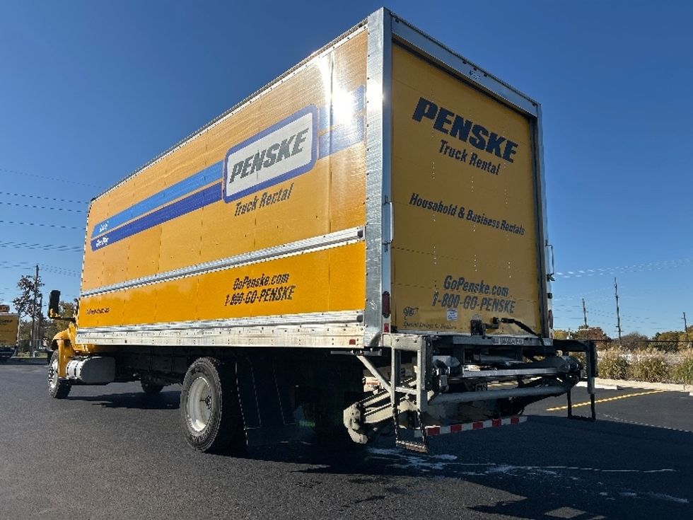 Medium Duty Box Truck-Light and Medium Duty Trucks-International-2022-MV607-Lowell-AR-237,884\n\t\tmiles-$ 45,750 - Image 6