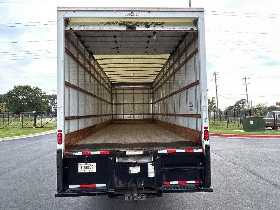 Medium Duty Box Truck-Light and Medium Duty Trucks-International-2022-MV607-Lowell-AR-270,462\n\t\tmiles-$ 37,750 - Image 8