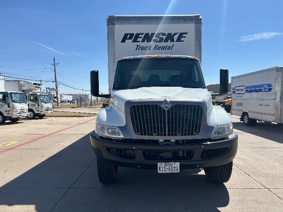 Medium Duty Box Truck-Light and Medium Duty Trucks-International-2022-MV607-Lubbock-TX-225,131\n\t\tmiles-$ 49,750 - Image 2