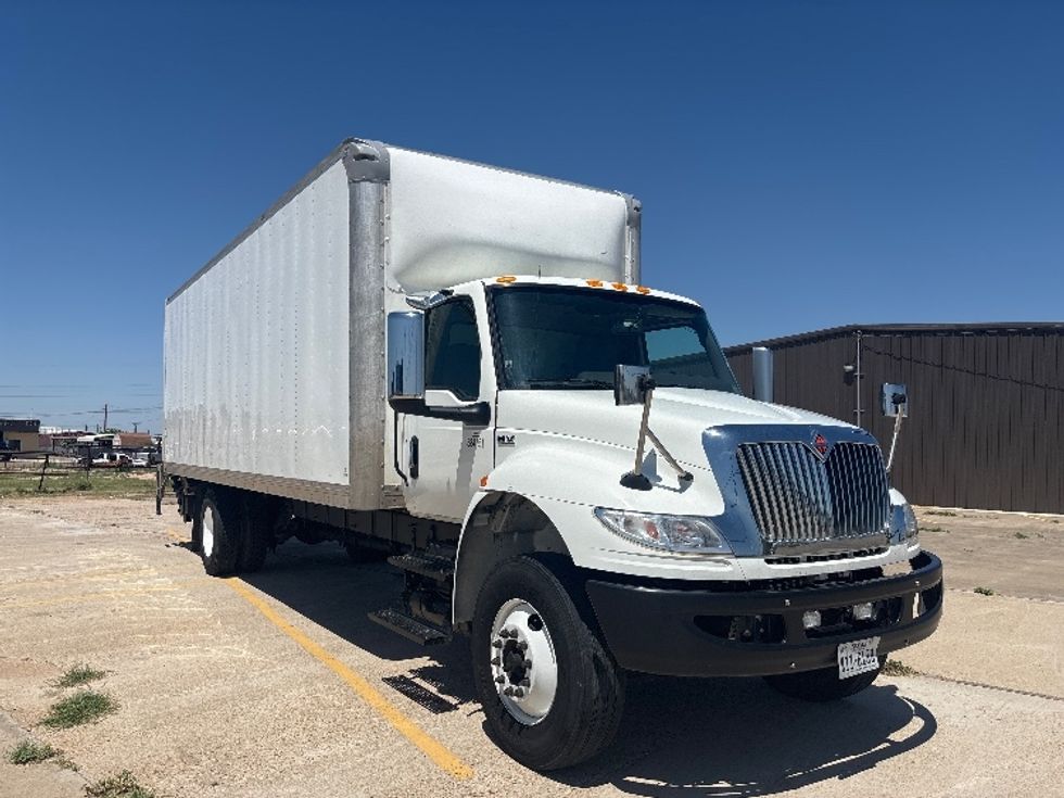 Medium Duty Box Truck-Light and Medium Duty Trucks-International-2022-MV607-Lubbock-TX-248,815\n\t\tmiles-$ 44,250 - Image 1