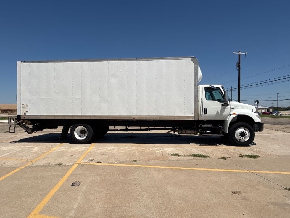 Medium Duty Box Truck-Light and Medium Duty Trucks-International-2022-MV607-Lubbock-TX-248,815\n\t\tmiles-$ 44,250 - Image 15