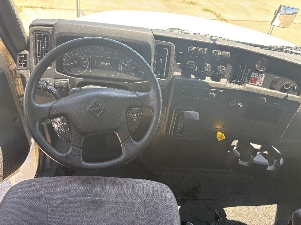 Medium Duty Box Truck-Light and Medium Duty Trucks-International-2022-MV607-Lubbock-TX-248,815\n\t\tmiles-$ 44,250 - Image 18