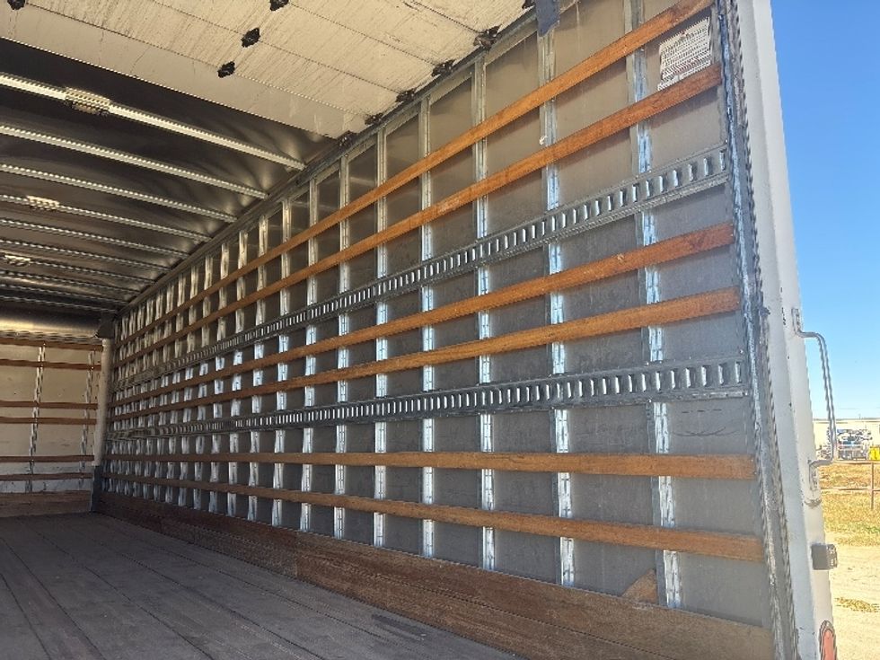 Medium Duty Box Truck-Light and Medium Duty Trucks-International-2022-MV607-Lubbock-TX-267,646\n\t\tmiles-$ 41,000 - Image 12
