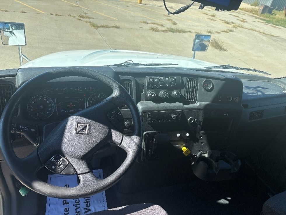 Medium Duty Box Truck-Light and Medium Duty Trucks-International-2022-MV607-Lubbock-TX-267,646\n\t\tmiles-$ 41,000 - Image 18