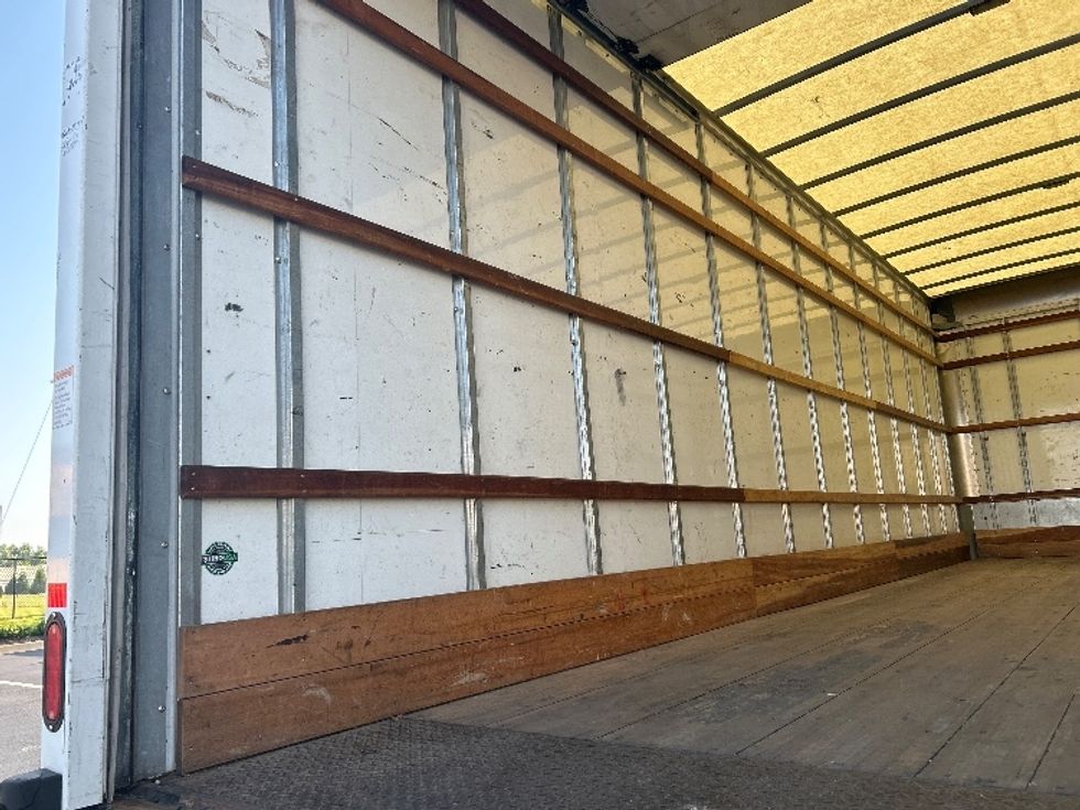 Medium Duty Box Truck-Light and Medium Duty Trucks-International-2022-MV607-Madison-AL-246,590\n\t\tmiles-$ 41,750 - Image 10