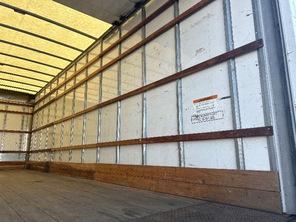 Medium Duty Box Truck-Light and Medium Duty Trucks-International-2022-MV607-Madison-AL-246,590\n\t\tmiles-$ 41,750 - Image 11