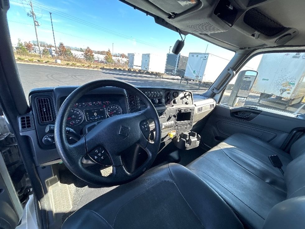 Medium Duty Box Truck-Light and Medium Duty Trucks-International-2022-MV607-Madison-AL-268,182\n\t\tmiles-$ 50,250 - Image 18