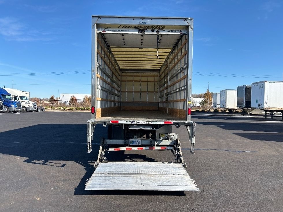 Medium Duty Box Truck-Light and Medium Duty Trucks-International-2022-MV607-Madison-AL-268,182\n\t\tmiles-$ 50,250 - Image 9