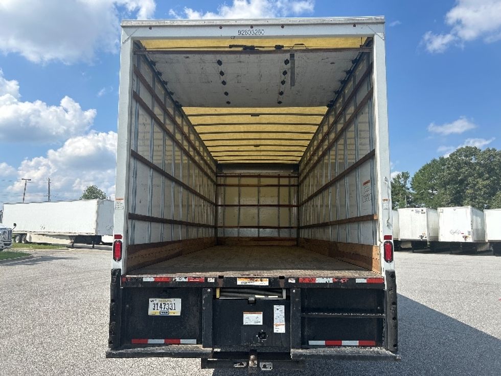 Medium Duty Box Truck-Light and Medium Duty Trucks-International-2022-MV607-Mcdonough-GA-235,085\n\t\tmiles-$ 43,750 - Image 8