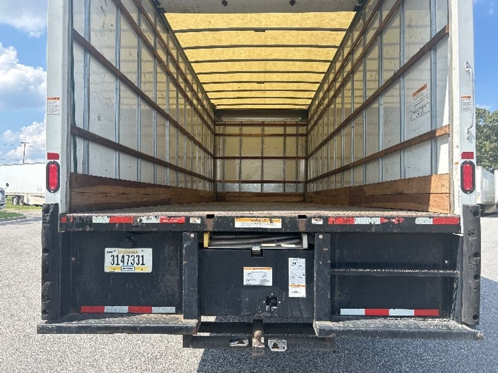 Medium Duty Box Truck-Light and Medium Duty Trucks-International-2022-MV607-Mcdonough-GA-235,085\n\t\tmiles-$ 43,750 - Image 9
