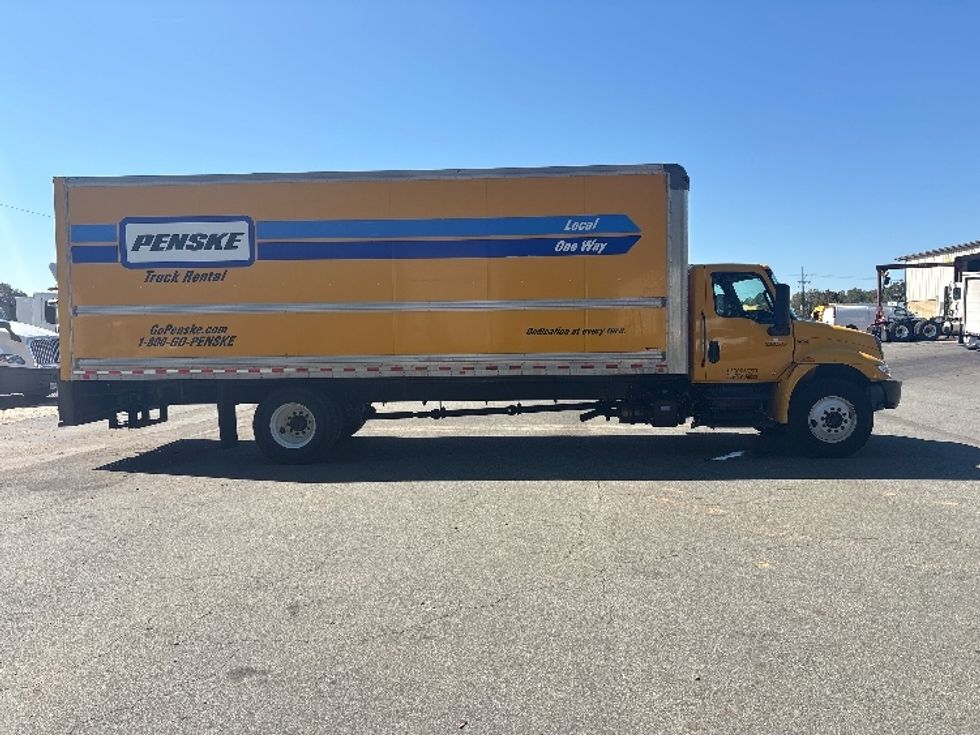 Medium Duty Box Truck-Light and Medium Duty Trucks-International-2022-MV607-Mebane-NC-202,529\n\t\tmiles-$ 44,000 - Image 14