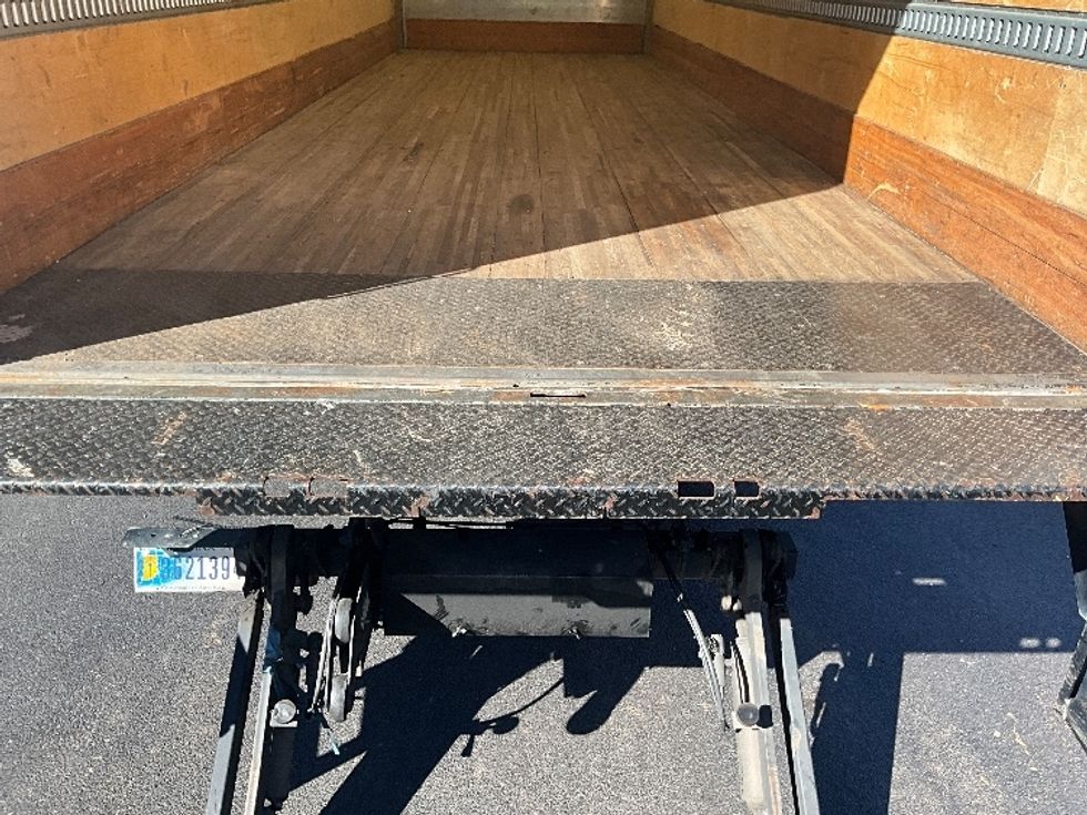 Medium Duty Box Truck-Light and Medium Duty Trucks-International-2022-MV607-Mebane-NC-208,195\n\t\tmiles-$ 60,500 - Image 10
