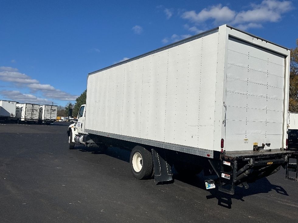 Medium Duty Box Truck-Light and Medium Duty Trucks-International-2022-MV607-Mebane-NC-208,195\n\t\tmiles-$ 60,500 - Image 6