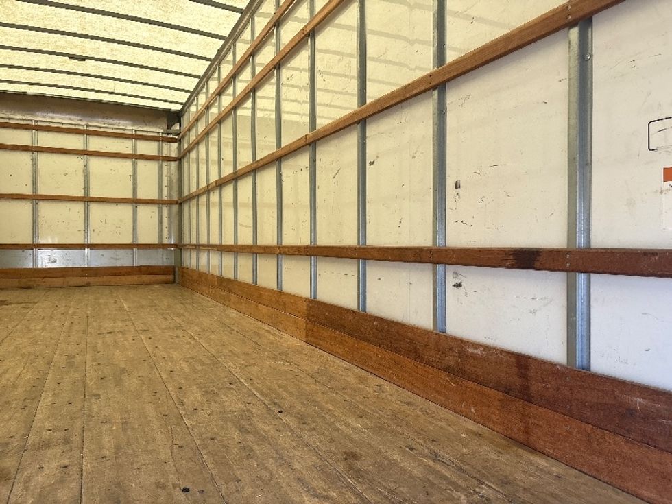 Medium Duty Box Truck-Light and Medium Duty Trucks-International-2022-MV607-Mebane-NC-209,060\n\t\tmiles-$ 43,000 - Image 11