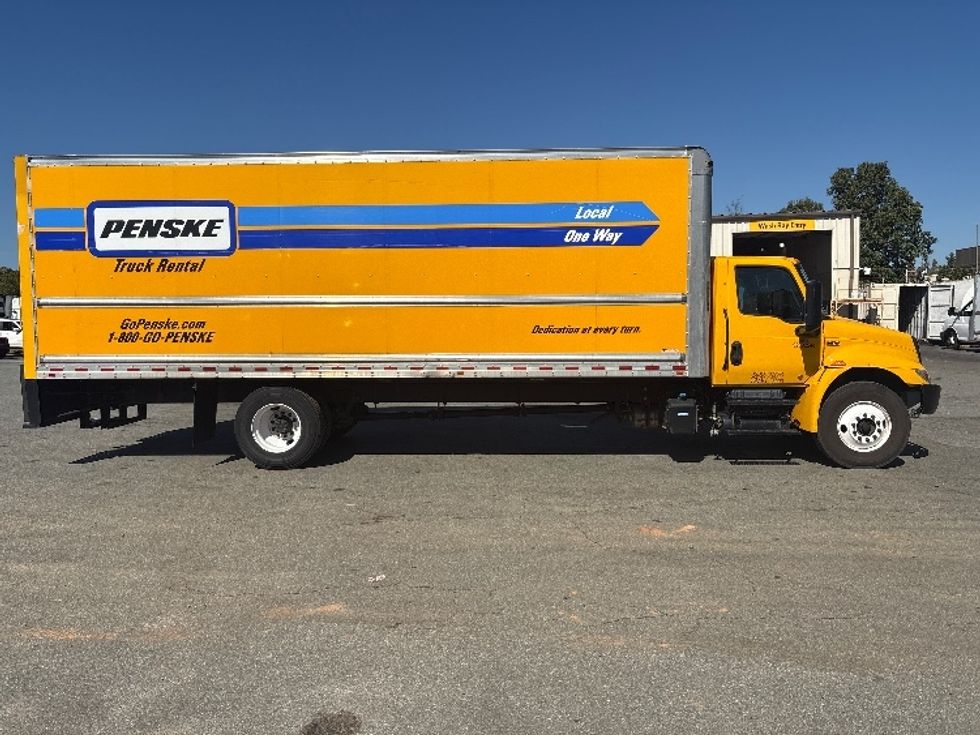 Medium Duty Box Truck-Light and Medium Duty Trucks-International-2022-MV607-Mebane-NC-209,060\n\t\tmiles-$ 43,000 - Image 14
