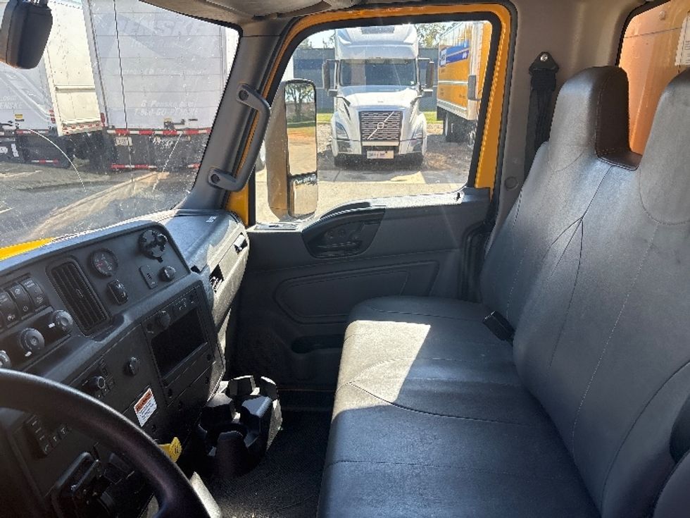 Medium Duty Box Truck-Light and Medium Duty Trucks-International-2022-MV607-Mebane-NC-209,060\n\t\tmiles-$ 43,000 - Image 18
