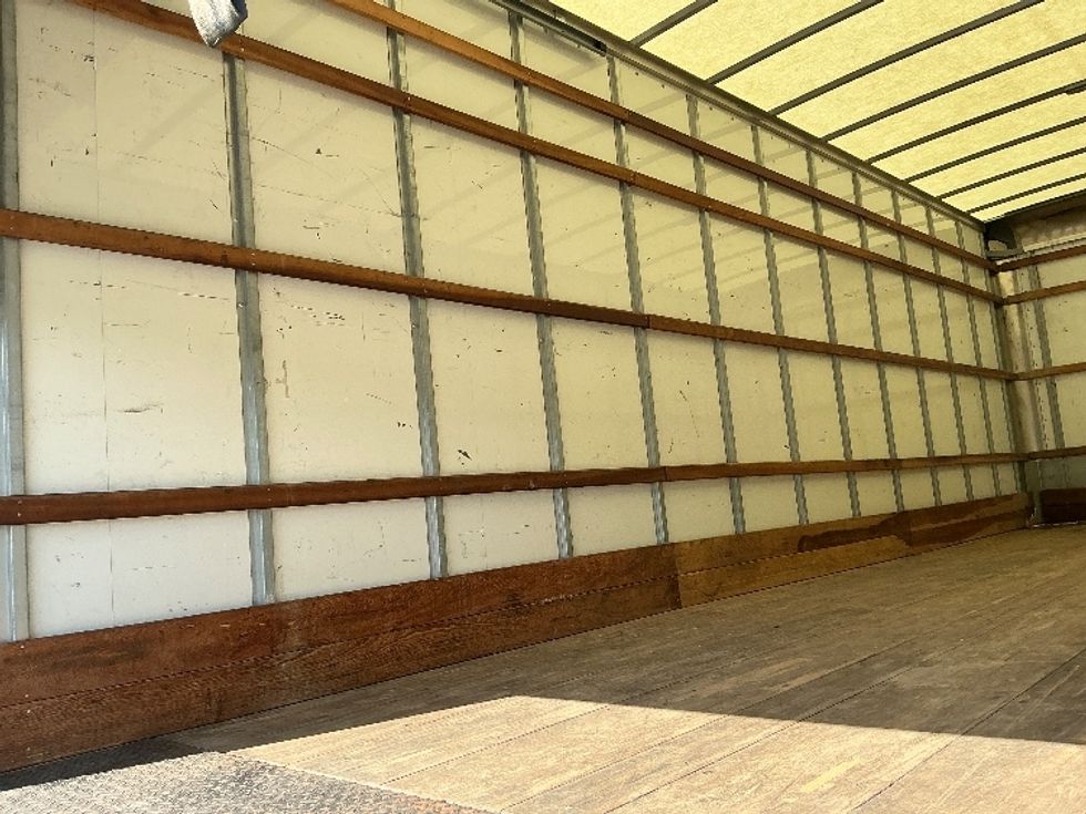 Medium Duty Box Truck-Light and Medium Duty Trucks-International-2022-MV607-Mebane-NC-215,166\n\t\tmiles-$ 47,250 - Image 10