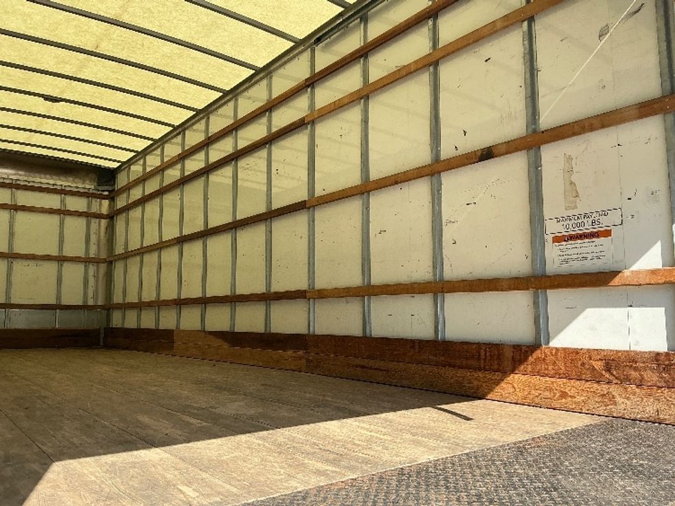Medium Duty Box Truck-Light and Medium Duty Trucks-International-2022-MV607-Mebane-NC-215,166\n\t\tmiles-$ 47,250 - Image 11