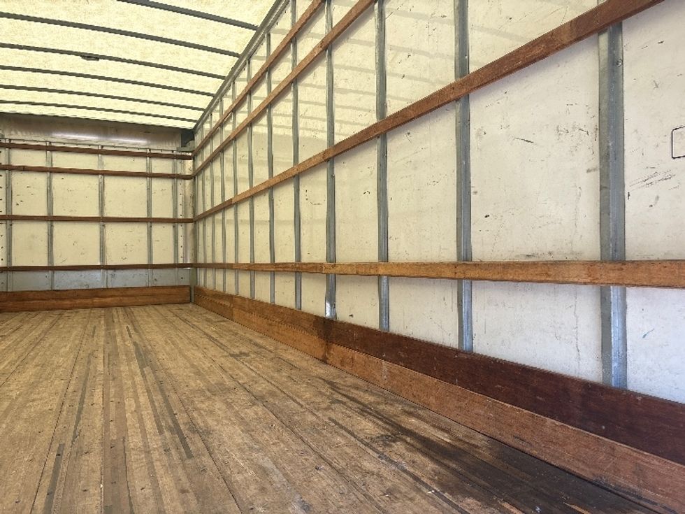 Medium Duty Box Truck-Light and Medium Duty Trucks-International-2022-MV607-Mebane-NC-216,893\n\t\tmiles-$ 41,500 - Image 11