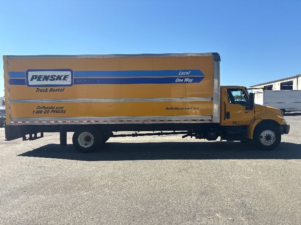 Medium Duty Box Truck-Light and Medium Duty Trucks-International-2022-MV607-Mebane-NC-216,893\n\t\tmiles-$ 41,500 - Image 14