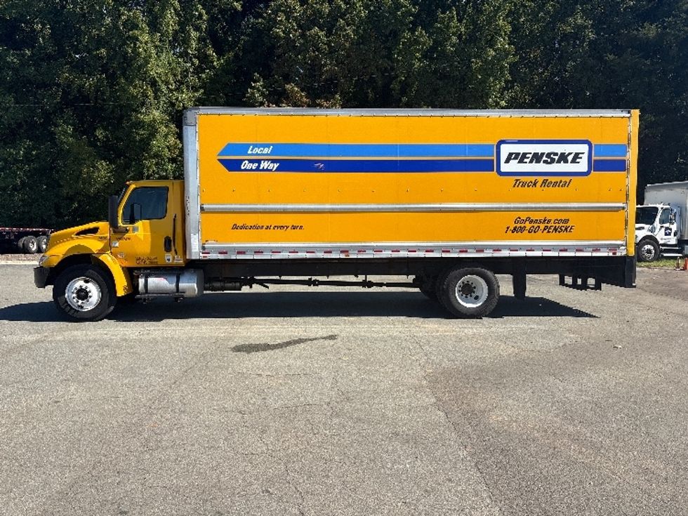 Medium Duty Box Truck-Light and Medium Duty Trucks-International-2022-MV607-Mebane-NC-216,893\n\t\tmiles-$ 41,500 - Image 4