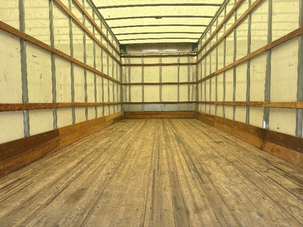 Medium Duty Box Truck-Light and Medium Duty Trucks-International-2022-MV607-Mebane-NC-216,893\n\t\tmiles-$ 41,500 - Image 8