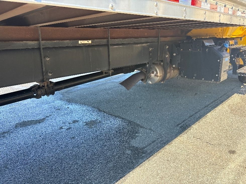 Medium Duty Box Truck-Light and Medium Duty Trucks-International-2022-MV607-Mebane-NC-224,575\n\t\tmiles-$ 40,250 - Image 13