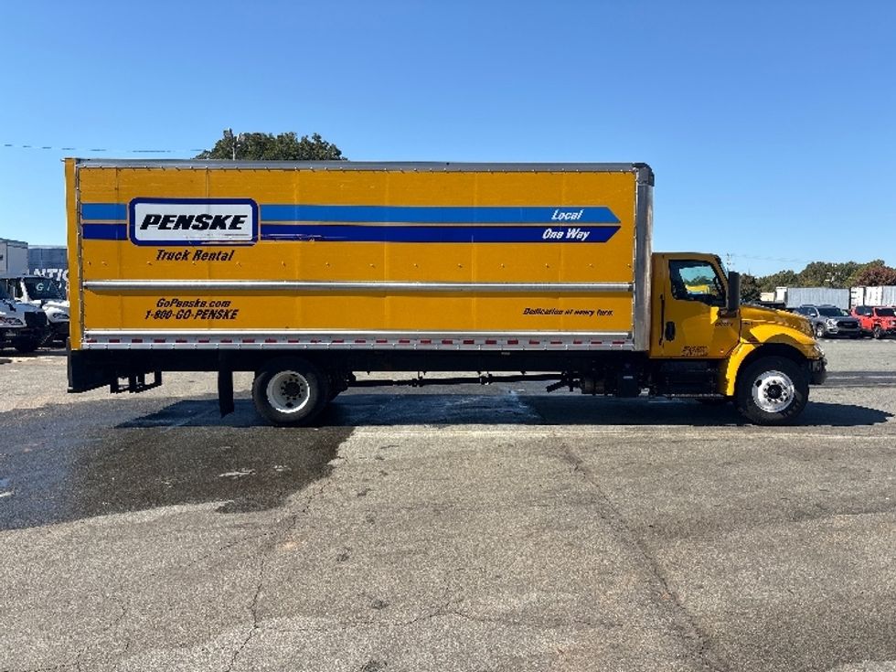 Medium Duty Box Truck-Light and Medium Duty Trucks-International-2022-MV607-Mebane-NC-224,575\n\t\tmiles-$ 40,250 - Image 14