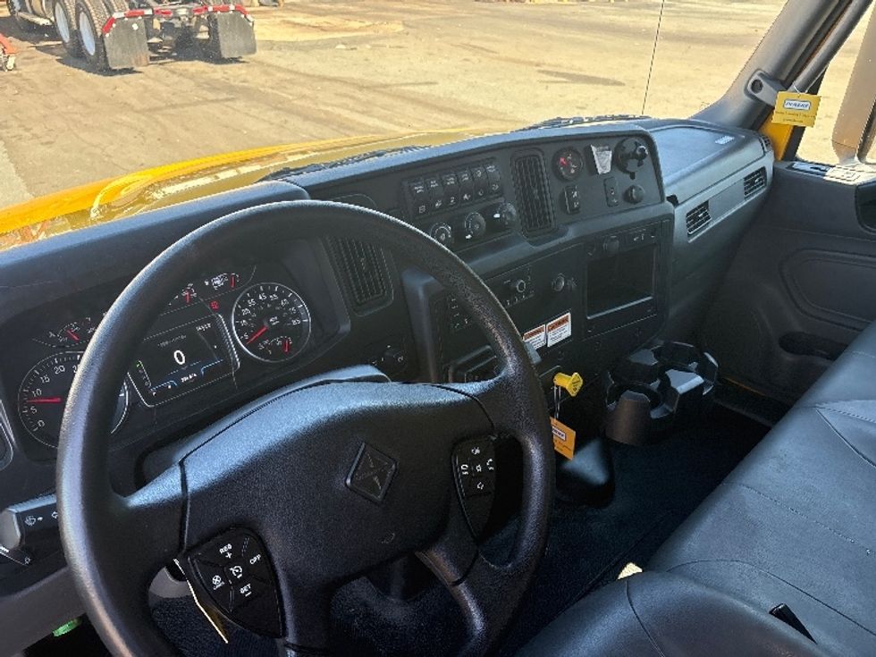 Medium Duty Box Truck-Light and Medium Duty Trucks-International-2022-MV607-Mebane-NC-224,575\n\t\tmiles-$ 40,250 - Image 16