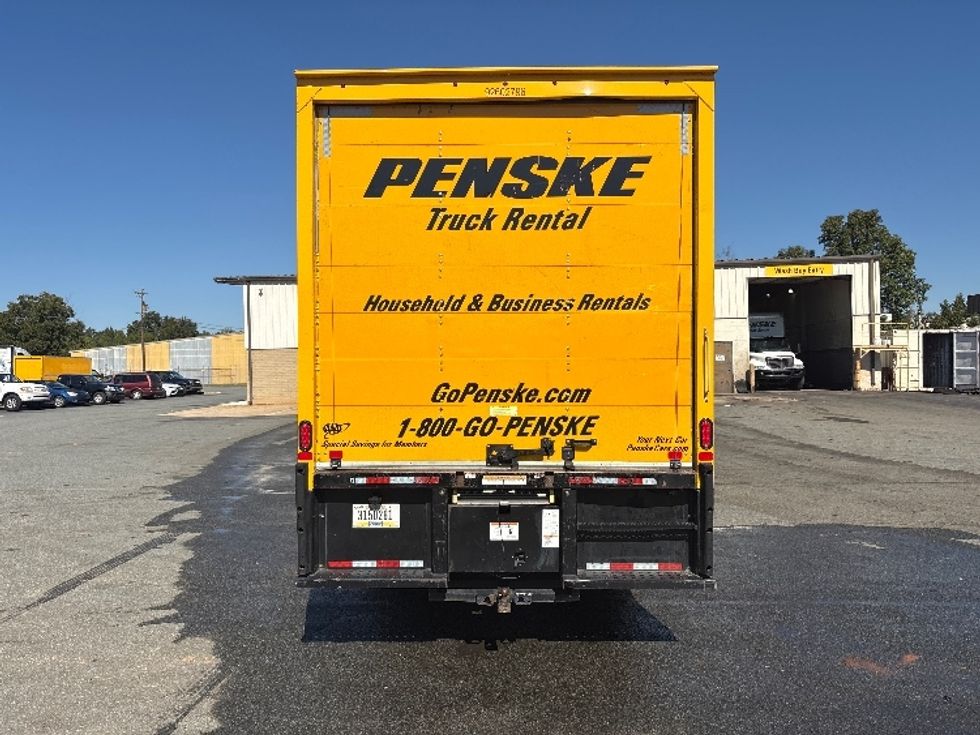Medium Duty Box Truck-Light and Medium Duty Trucks-International-2022-MV607-Mebane-NC-224,575\n\t\tmiles-$ 40,250 - Image 7