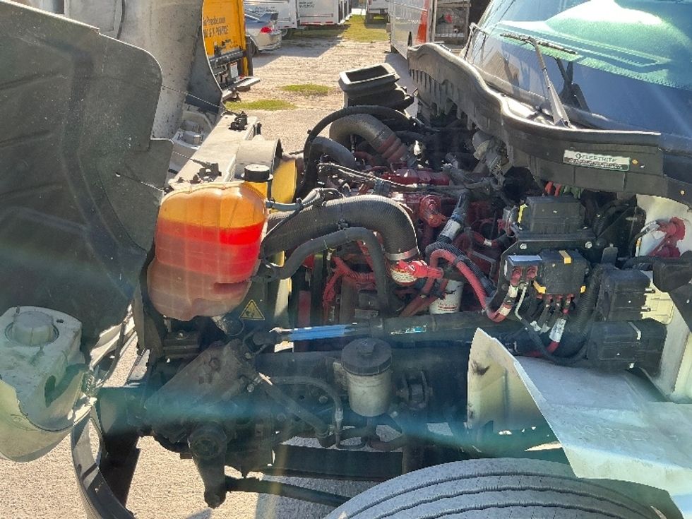 Medium Duty Box Truck-Light and Medium Duty Trucks-International-2022-MV607-Mebane-NC-226,242\n\t\tmiles-$ 50,250 - Image 24