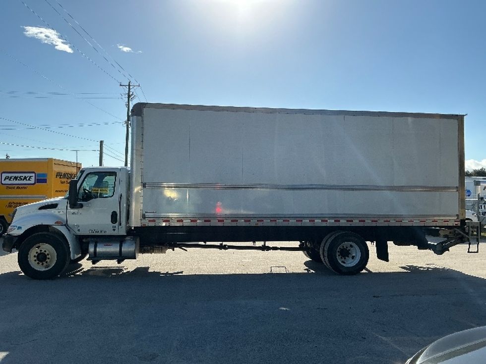 Medium Duty Box Truck-Light and Medium Duty Trucks-International-2022-MV607-Mebane-NC-226,242\n\t\tmiles-$ 50,250 - Image 4