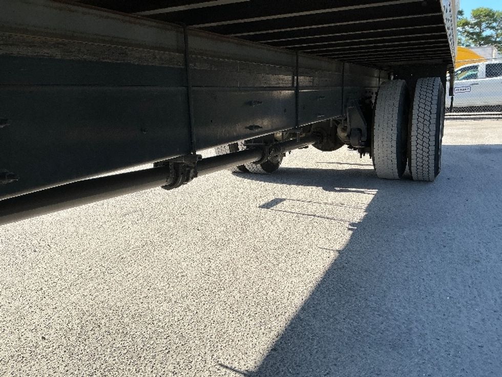 Medium Duty Box Truck-Light and Medium Duty Trucks-International-2022-MV607-Mebane-NC-226,242\n\t\tmiles-$ 50,250 - Image 5