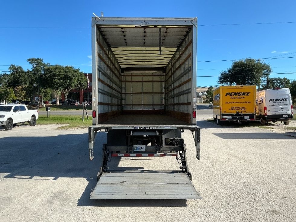 Medium Duty Box Truck-Light and Medium Duty Trucks-International-2022-MV607-Mebane-NC-226,242\n\t\tmiles-$ 50,250 - Image 9