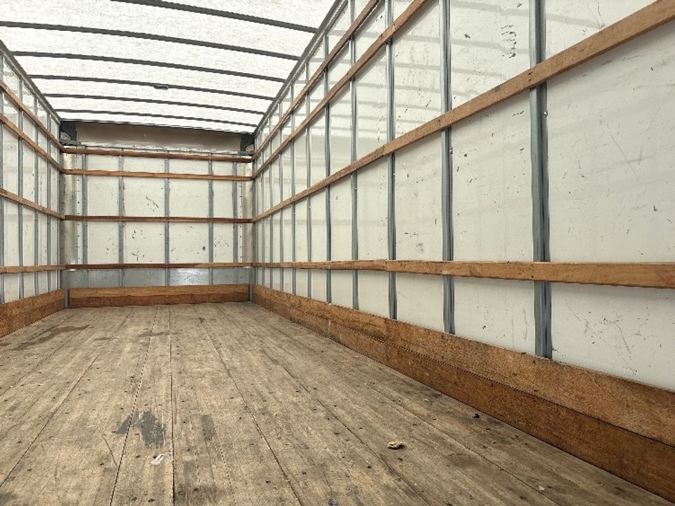 Medium Duty Box Truck-Light and Medium Duty Trucks-International-2022-MV607-Mebane-NC-226,366\n\t\tmiles-$ 45,500 - Image 11