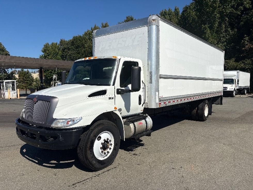 Medium Duty Box Truck-Light and Medium Duty Trucks-International-2022-MV607-Mebane-NC-226,366\n\t\tmiles-$ 45,500 - Image 3