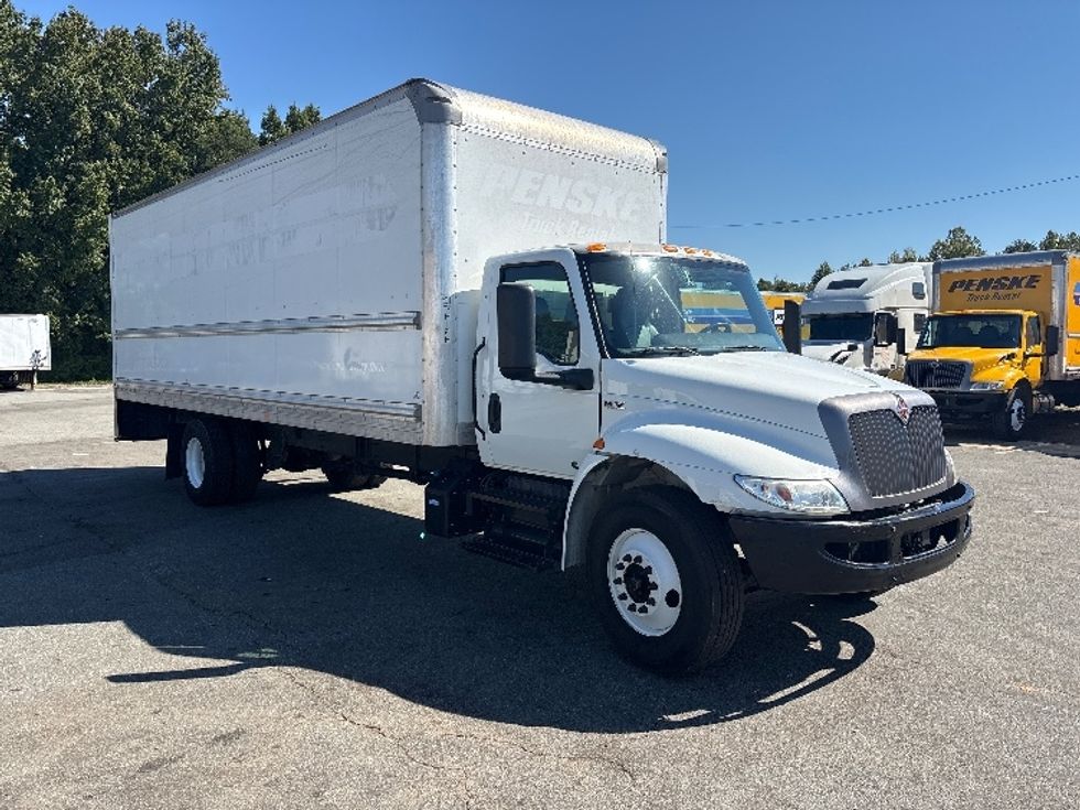 Medium Duty Box Truck-Light and Medium Duty Trucks-International-2022-MV607-Mebane-NC-229,816\n\t\tmiles-$ 44,750 - Image 1