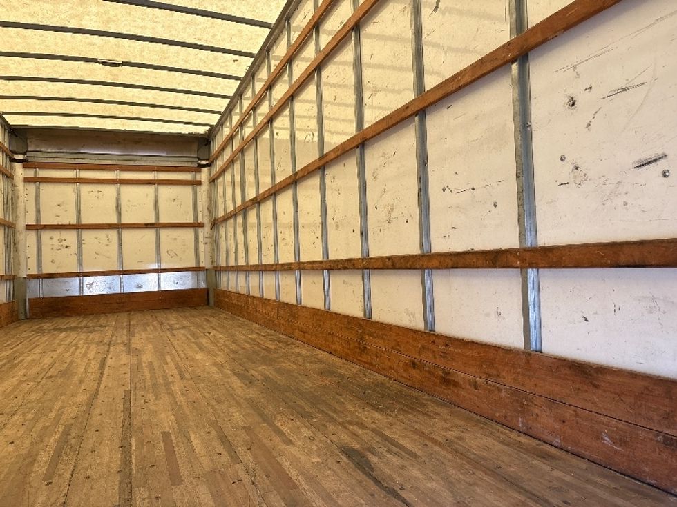 Medium Duty Box Truck-Light and Medium Duty Trucks-International-2022-MV607-Mebane-NC-229,816\n\t\tmiles-$ 44,750 - Image 11