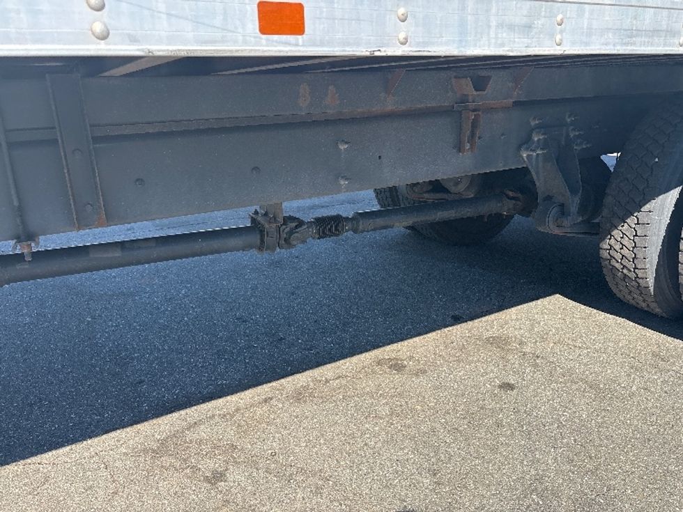 Medium Duty Box Truck-Light and Medium Duty Trucks-International-2022-MV607-Mebane-NC-229,816\n\t\tmiles-$ 44,750 - Image 5