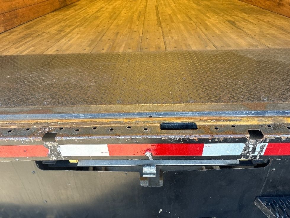 Medium Duty Box Truck-Light and Medium Duty Trucks-International-2022-MV607-Mebane-NC-229,816\n\t\tmiles-$ 44,750 - Image 9
