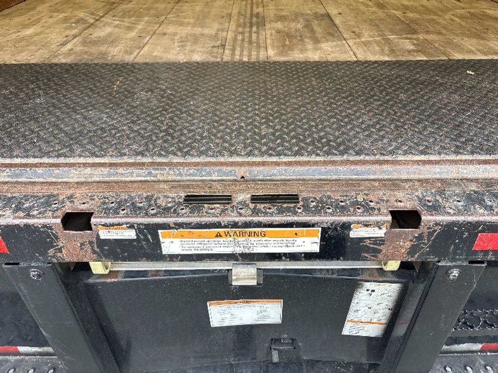 Medium Duty Box Truck-Light and Medium Duty Trucks-International-2022-MV607-Mebane-NC-237,192\n\t\tmiles-$ 41,000 - Image 9